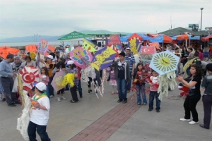 MUDANYA'DA U&Ccedil;URTMA VE BAHAR ŞENLİĞİ