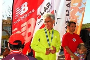 BURSALI ATLET BOZCAADA YARI MARATONUNDA &Uuml;&Ccedil;&Uuml;NC&Uuml; OLDU