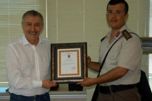 Jandarmadan Bursaspor'a plaket