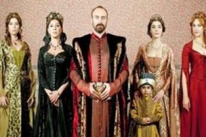 Muhteşem kost&uuml;mler &ccedil;ocuklar i&ccedil;in satılacak