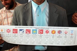 Şanlıurfa'da sahte oy pusulaları bulundu