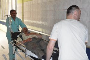 Oy kullanmaktan d&ouml;nerken hastanelik oldular