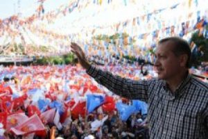 AK Parti balkonu hazır