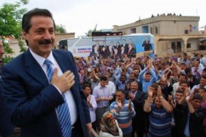 Bakan &Ccedil;elik Urfalılara teşekk&uuml;r etti