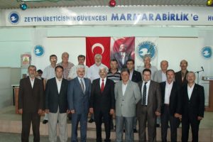 İznik Marmarabirlik Başkanı S&uuml;r&uuml;c&uuml; g&uuml;ven tazeledi