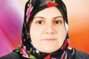Sokak ortasında eşini &ouml;ld&uuml;ren kocaya ağırlaştırılmış m&uuml;ebbet