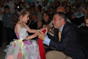Harmancık'ta g&ouml;z nuru sergisi