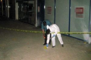 Alışveriş merkezinde ses bombası paniği