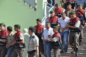Bursa'da akaryakıt ka&ccedil;ak&ccedil;ılarına darbe