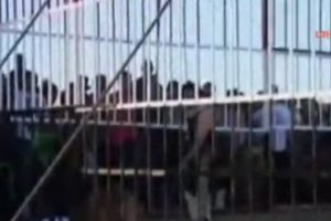 D&uuml;nya bu adamı konuşuyor