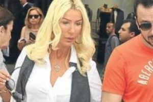 Seda Sayan ikinci kez umreye gidecek