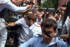 Hastanede Yıldırım izdihamı