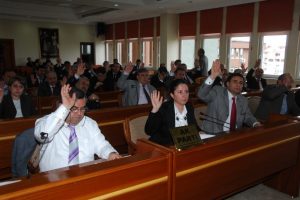 Yıldırım Belediye meclisi tatile girdi