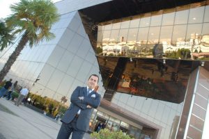 As Merkez Outlet ile tatil başladı