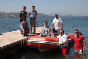 Gemlik sahilleri cankurtaran botlarına emanet