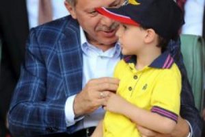 Dede torunun Kırkpınar keyfi