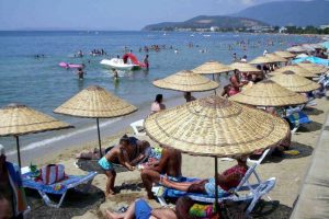 Bursa'nın sahilleri temiz &ccedil;ıktı
