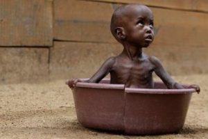 Somali d&uuml;nyanın en feci felaketini yaşıyor