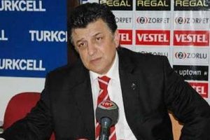 Yılmaz Vural g&ouml;zaltına alındı