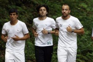 Bursaspor g&uuml;n&uuml; krosla tamamladı