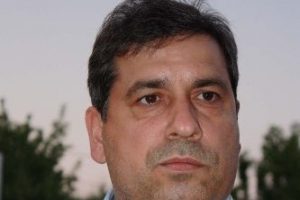 Eski vekil, inşaat&ccedil;ı oldu