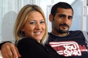 &Uuml;mit Karan'ın eşi konuştu