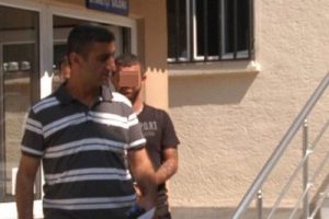 Cezaevi firarisini  aşk &ouml;zlemi yakalattı