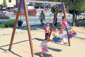 &Ccedil;ocukların park eğlencesi zehir oluyor
