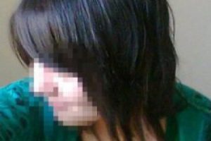 Bebeğini camdan atan 17'lik annenin ilk s&ouml;zleri