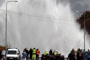 İ&ccedil;me suyu borusu volkan gibi