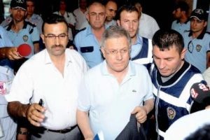 Aziz Yıldırım başkanlığa veda ediyor