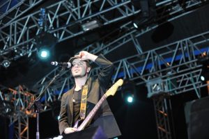 Emre Aydın Nil&uuml;fer'i u&ccedil;urdu