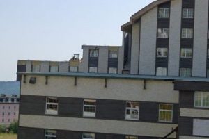 Uludağ'da Grand 60 odasını yıktı