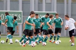 Bursaspor Gomel ma&ccedil;ını bekliyor
