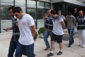 Markete 3. kez gelince yakalandılar
