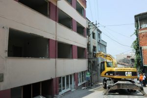Uludağ'da yıkımlar başladı