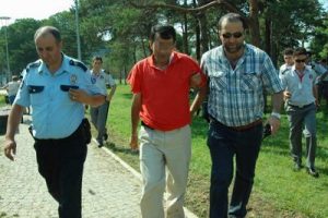 Başkan'a yumruğa hapis