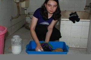 Herkes Menekşe i&ccedil;in seferber oldu