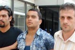 &Ccedil;aldığı paralarla masaj yaptırırken yakalandı