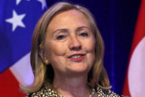 Clinton, Barak'dan &ccedil;&ouml;z&uuml;m istedi