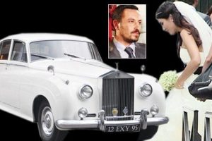 Gelin arabası Rolls Royce