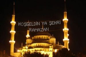 Ramazan ayı başlıyor, ilk Teravih yarın