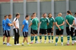 Bursaspor &ccedil;ift kale ma&ccedil;la Gomel'e bileniyor