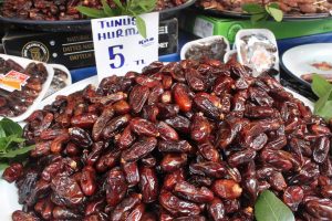 Ramazan Ayının Vazge&ccedil;ilmezi Hurma