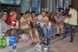 Kuyrukta sahur yaptılar ama...