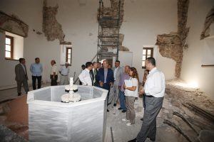 Emirsultan Meydanı yeni buluşma noktası oldu