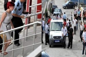 Sigarayı s&ouml;nd&uuml;r terbiyesiz deyip tartakladılar
