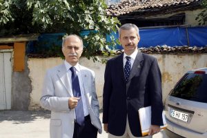 CHP d&ouml;neminde eve d&ouml;n&uuml;şt&uuml;r&uuml;len camiler aslına d&ouml;necek