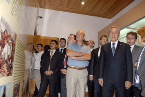 1.Murat Han'ın Kosova'daki anma t&ouml;renine Bursa &Ccedil;ıkarması