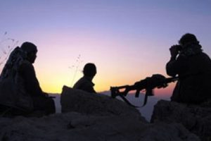 Korkun&ccedil; talimat: Asker kıyafeti giyip